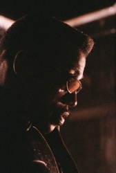 Wesley Snipes - Wesley Snipes, Stephen Dorff, Kris Kristofferson - Промо + стиль и постеры к фильму "Blade (Блэйд)", 1998 (28xHQ) 2It0JmoM