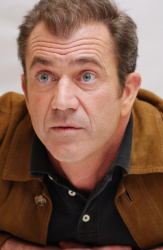 Mel Gibson - Mel Gibson - Vera Anderson Portraits 2004 - 8xHQ 4JFrBSc5