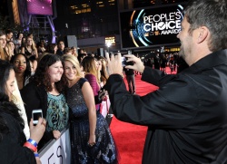 Julianne Hough - 39th Annual People's Choice Awards (Los Angeles, January 9, 2013) - 51xHQ 4rU6HEdE