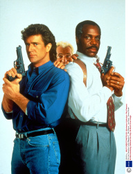 Mel Gibson - Mel Gibson, Danny Glover, Joe Pesci, Rene Russo - Постеры и промо к фильму "Lethal Weapon 3 (Смертельное оружие 3)", 1992 (26xHQ) 5qKKSw2d