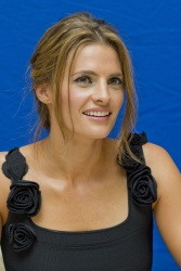 Stana Katic - Castle press conference portraits by Magnus Sundholm (Los Angeles, October 14, 2011) - 11xHQ 6BsynUlj