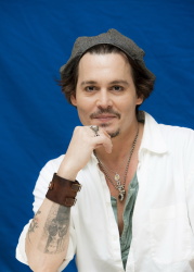 Johnny Depp - "The Rum Diary" press conference portraits by Armando Gallo (Hollywood, October 13, 2011) - 34xHQ 83DGl0W4