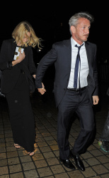 Charlize Theron and Sean Penn - seen leaving Royal Festival Hall. London - February 16, 2015 (153xHQ) AKdcW9pB