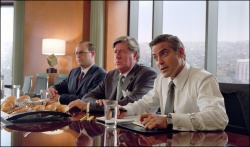 Billy Bob Thornton - George Clooney, Catherine Zeta-Jones, Geoffrey Rush, Billy Bob Thornton - постеры и промо стиль к фильму "Intolerable Cruelty (Невыносимая жестокость)", 2003 (36xHQ) CXe9fY9l