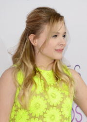 Chloe Moretz - 39th Annual People's Choice Awards (Los Angeles, January 9, 2013) - 334xHQ EJnbUDyK