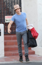 Ian Somerhalder - Leaving Nikki Reed's house in Los Angeles (July 25, 2014) - 25xHQ EQYE8Hvp