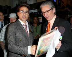 Robert Downey Jr. - Rings The NYSE Opening Bell In Celebration Of "Iron Man 3" 2013 - 24xHQ FuKmSJ6q
