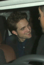 Robert Pattinson - leaving with friends at the Chateau Marmont Friday night in West Hollywood. - February 20, 2015 - 6xHQ IwqbttQz
