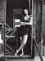 Селена Гомес (Selena Gomez) photoshoot for the GQ Magazine, 2016 - 7хHQ NAyNarSR