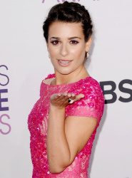 Lea Michele - 2013 People's Choice Awards at the Nokia Theatre in Los Angeles, California - January 9, 2013 - 339xHQ OT0kw5er