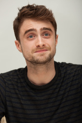 Daniel Radcliffe - What If press conference portraits by Herve Tropea (Los Angeles, August 7, 2014) - 8xHQ OdXoWLSg