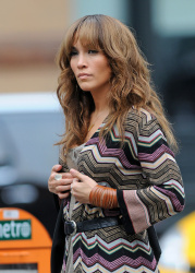 Jennifer Lopez - On the set of The Back-Up Plan in NYC (16.07.2009) - 120xHQ P1YPszuM