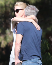 Sean Penn and Charlize Theron - enjoy a day the park in Studio City, California with Charlize's son Jackson on February 8, 2015 (28xHQ) PsvzGI99