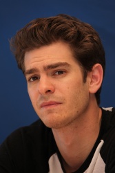 Andrew Garfield - Andrew Garfield - The Amazing Spider-Man press conference portraits by Herve Tropea (Cancun, April 16, 2012) - 7xHQ QIhiGB7O