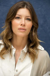 Jessica Biel - Easy Virtue press conference portraits by Vera Anderson (Beverly Hills, May 20,2009) - 25xHQ QuadPoW7