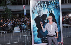 Tom Felton - Premiere of Harry Potter and the Half Blood Prince, NYC (2009.07.09) - 19xHQ RQF7YDux