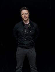 "James McAvoy" - James McAvoy - X-Men: Days of Future Past press conference portraits by Magnus Sundholm (New York, May 9, 2014) - 17xHQ S73gkKNV