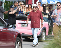 Zac Efron & Robert De Niro - On the set of Dirty Grandpa in Tybee Island,Giorgia 2015.04.27 - 53xHQ SD1XM6cL
