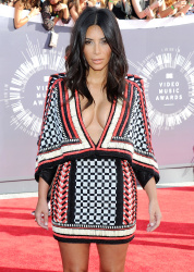 Kim Kardashian - 2014 MTV Video Music Awards in Los Angeles, August 24, 2014 - 90xHQ SJ04HdQi
