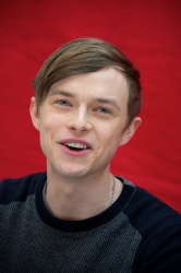 Dane DeHaan - The Place Beyond The Pines press conference portraits by Vera Anderson (New York, March 10, 2013) - 5xHQ ThyzVKx1