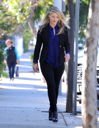 Ali Larter - Out and about in LA - March 3, 2015 (24xHQ) UiALxjtK