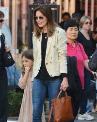 Michelle Monaghan - At the Grove in Los Angeles, 19 января 2015 (20xHQ) WDKRvYIY