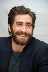 Jake Gyllenhaal - 'End of Watch' Press Conference Portraits by Vera Anderson - September 10, 2012 - 6xHQ Xt8AZJlT