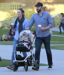 Emily Blunt - and husband John Krasinski take their daughter Hazel out for lunch and a stroll in Los Angeles, California with her baby girl Hazel on January 24, 2015 - 22xHQ A333BQ1x