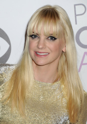 Anna Faris - The 41st Annual People's Choice Awards in LA - January 7, 2015 - 223xHQ Adoft32R
