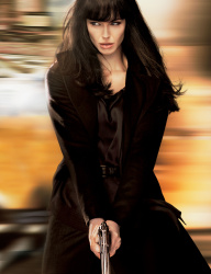 Liev Schreiber - Angelina Jolie, Liev Schreiber, Chiwetel Ejiofor - постеры и промо стиль к фильму "Salt (Солт)", 2010 (21xHQ) CUWHcJ5y