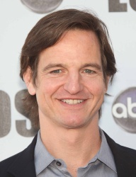 William Mapother - arrives at ABC's Lost Live The Final Celebration (2010.05.13) - 9xHQ EBRqsohJ