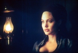 Angelina Jolie, Antonio Banderas - Промо + стиль к фильму "Original Sin (Соблазн)", 2001 (22хHQ) GkVRvT1Z