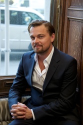 Leonardo DiCaprio - The Great Gatsby press conference portraits by Vera Anderson (New York, April 26, 2013) - 11xHQ JIh6VZLX