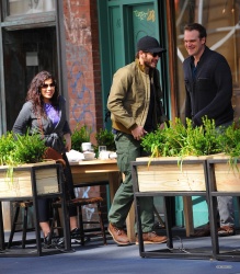 Jake Gyllenhaal & Jonah Hill & America Ferrera - Out And About In NYC 2013.04.30 - 37xHQ LccxfJZ7