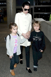 Angelina Jolie - LAX Airport - February 11, 2015 (185xHQ) M3efbNr8