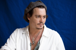 Johnny Depp - "The Rum Diary" press conference portraits by Armando Gallo (Hollywood, October 13, 2011) - 34xHQ MCZt4ku2