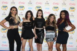 Fifth Harmony - at FOX's 2014 Teen Choice Awards in Los Angeles, California - 32xHQ ND7BE4V0