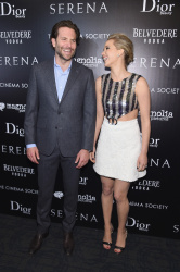 Jennifer Lawrence и Bradley Cooper - Attends a screening of 'Serena' hosted by Magnolia Pictures and The Cinema Society with Dior Beauty, Нью-Йорк, 21 марта 2015 (449xHQ) NPtwBcnk