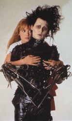 Johnny Depp, Winona Ryder - Промо + стиль и постеры к фильму "Edward Scissorhands (Эдвард руки-ножницы)", 1990 (34хHQ) Nb0Z8aAn