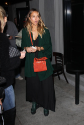 Jessica Alba - Out in the evening in West Hollywood (2015.02.18.) (12xHQ) PK8JZ19c