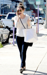 Emmy Rossum - Goes shopping in West Hollywood - February 10, 2015 (22xHQ) Q6RriFpP