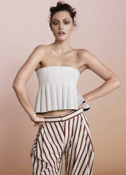Phoebe Tonkin - photoshoot for Miss Vogue Australia - 6xHQ RP5YwHzp