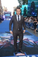 Крис Прэтт (Chris Pratt) ‘Guardians of the Galaxy’ Premiere at Empire Leicester Square in London, 24.07.2014 (50xHQ) UAx8qCY4