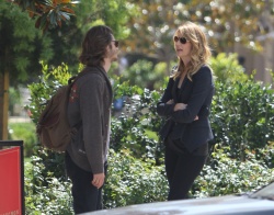 Andrew Garfield and Laura Dern - talk while waiting for their car in Beverly Hills on June 1, 2015 - 18xHQ UbRof8Fe