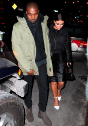 Kim Kardashian and Kanye West - Out and about in New York City, 8 января 2015 (54xHQ) UfBeC7Do