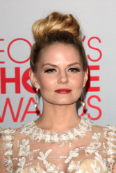 Jennifer Morrison - Jennifer Morrison & Ginnifer Goodwin - 38th People's Choice Awards held at Nokia Theatre in Los Angeles (January 11, 2012) - 244xHQ V85GyHIt