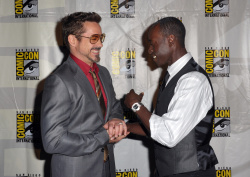 Robert Downey Jr. - "Iron Man 3" panel during Comic-Con at San Diego Convention Center (July 14, 2012) - 36xHQ Wz4u2j7y