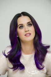 Katy Perry - Part of Me press conference portraits by Magnus Sundholm (Beverly Hills, June 22, 2012) - 12xHQ XUg9M57k