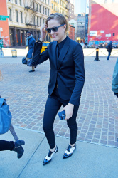 Evan Rachel Wood - Evan Rachel Wood - seen out in Tribeca in New York, 17 января 2015 (25xHQ) XXlelJPk