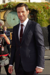 Richard Armitage - 'The Hobbit An Unexpected Journey' World Premiere at Embassy Theatre in Wellington, New Zealand - November 28, 2012 - 3xHQ XjzyuJ6G